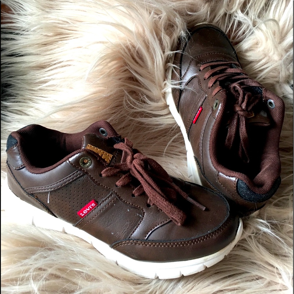 Shoes 3.5 good condition